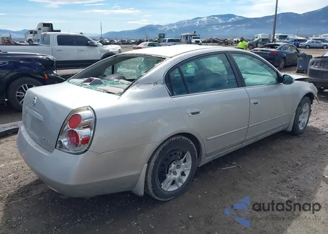 2005 Nissan Altima 2.5 S from USA, damaged, VIN 1N4AL11D15N497076